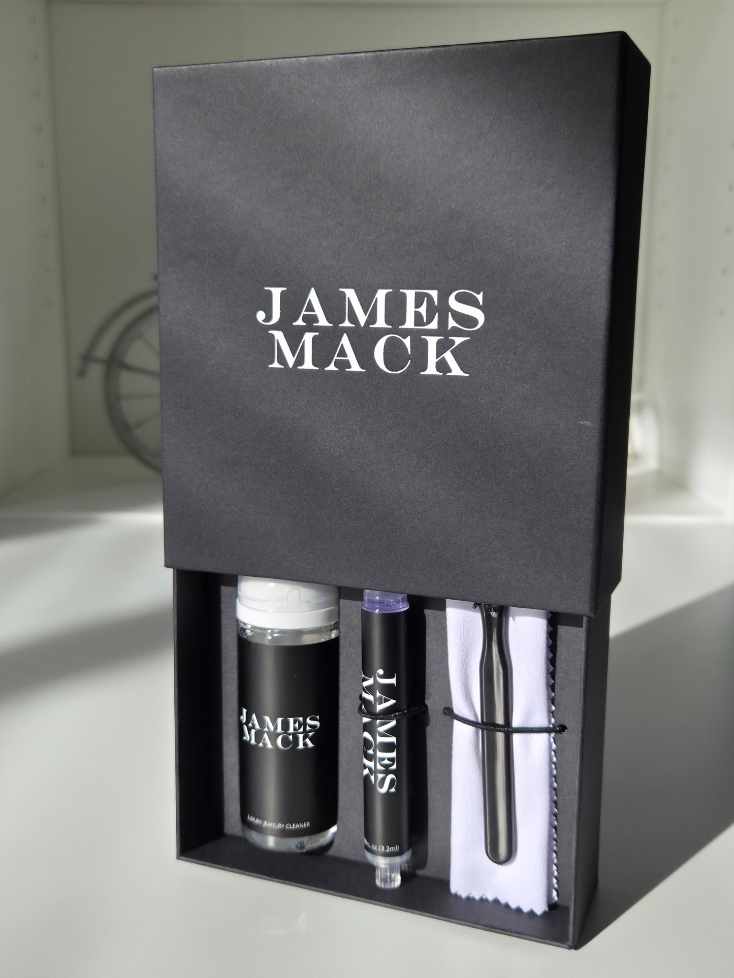 James Mack High-end Jewelry cleaner